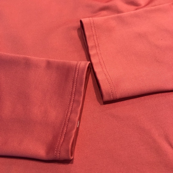 Under Armour Cold Gear Pullover Layer Girls Large 14 Pink Warm Athleisure Sports - Picture 7 of 8